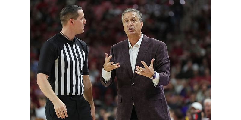 No. 16 Arkansas downs Lipscomb in John Calipari's debut