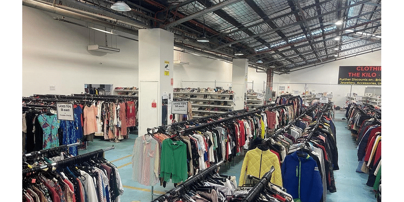 At Uturn Outlet Punchbowl you can pay for clothes by the kilo