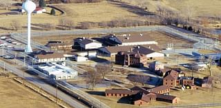 Former guard, several York inmates say they've been ignored by leadership over poor conditions