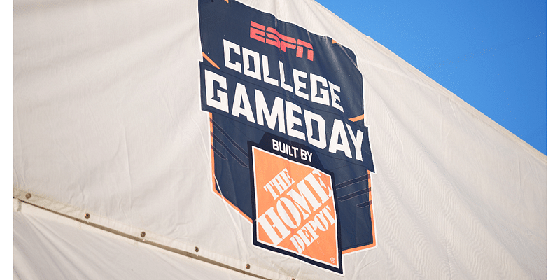 College GameDay heads to Tuscaloosa for Georgia-Alabama