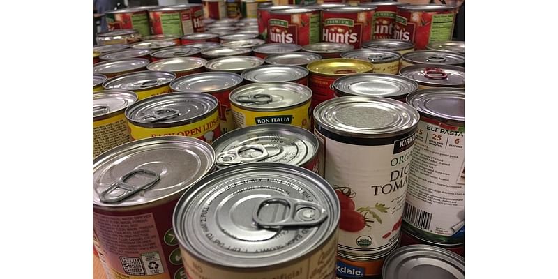 Westport Police Host Holiday Food Drive To Benefit Local Charities