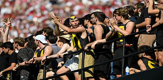 Vandy Fans Take Goalpost Through Downtown Nashville After Alabama Upset