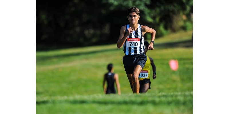 Osprey XC Invite: Santiago wins after big PR; Egg Harbor boys capture team title