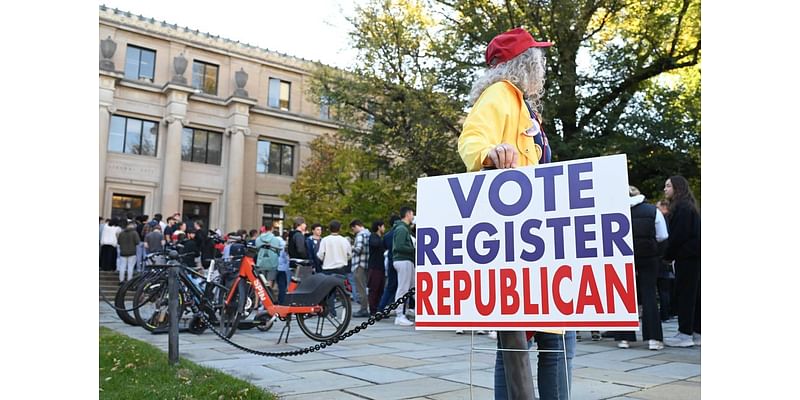 Hundreds gather at Penn State to hear from former presidential candidate Vivek Ramaswamy