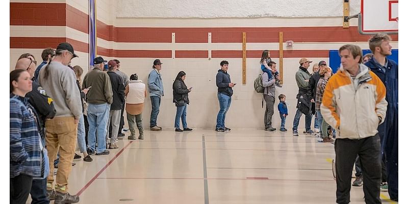 Wyomingites brave long lines, frigid temps to cast ballots: ‘Everybody should vote’