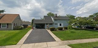 Single family residence sells for $310,000 in Levittown