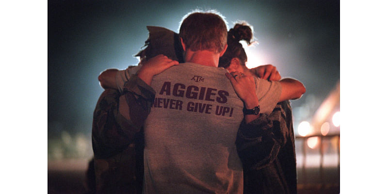 Texas A&M bonfire collapse 25 years later: Aggie community remembers