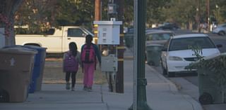 Neighbor describes harrowing scene after child allegedly hit by car in central Bakersfield