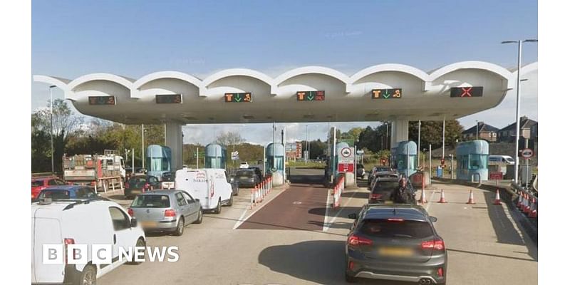 Faster Tamar Bridge card readers help 'easing traffic'