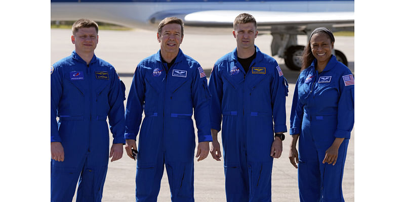 NASA Astronauts Won’t Say Which One of Them Got Sick After Almost 8 Months in Space