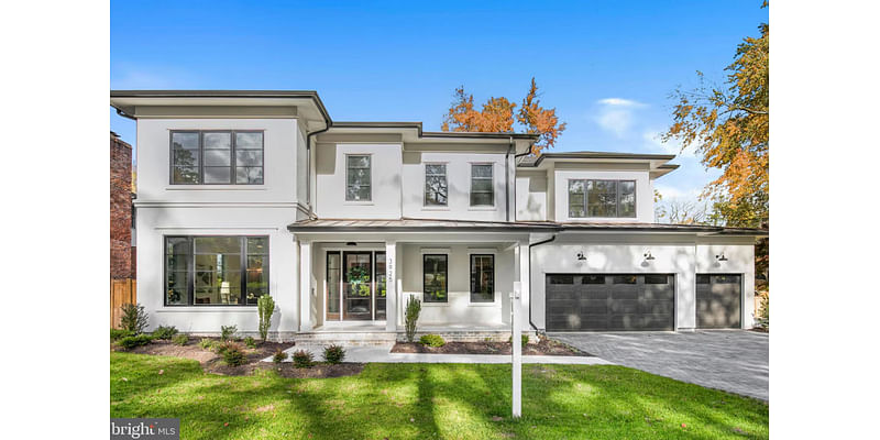 Open houses this weekend: Craftsmanship and modern luxury meet in Country Club Hills