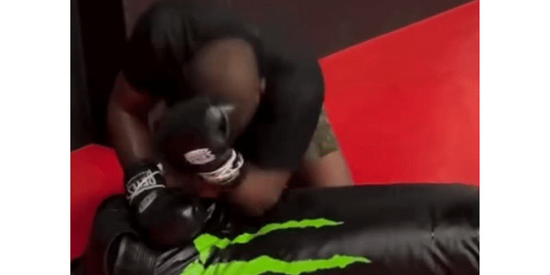 Injury Scare for Jon Jones Claims Fans in Sparring Footage Before Stipe Miocic Fight at UFC 309