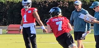 Eagles injury report: Jalen Hurts watches from the side; 2 starters returns to practice