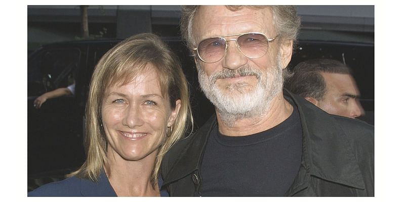 Kris Kristofferson’s Wife of 41 Years, Kids Release Emotional Statements After His Death