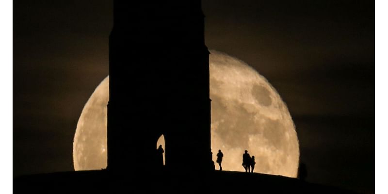 Exactly When To See 2024’s Final ‘Supermoon’ Rise This Week