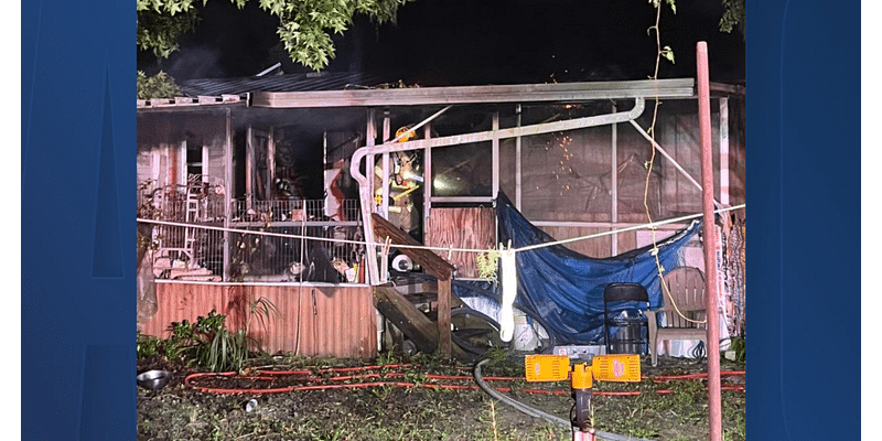 Mobile home fire in Hernando County sends firefighter to hospital