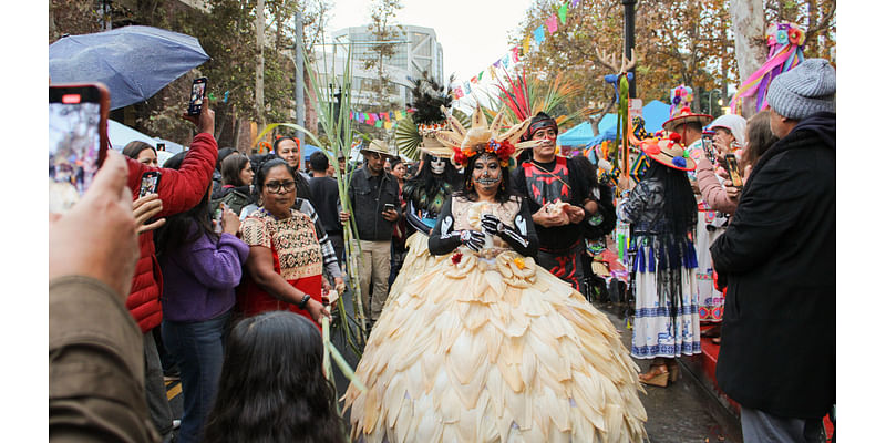 Día de Los Muertos, La Catrina Procession Tradition in Santa Ana’s Downtown