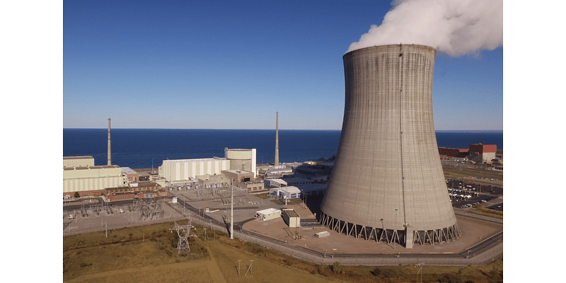 Small breaker fire trips New York State’s two largest nuclear plants in Scriba