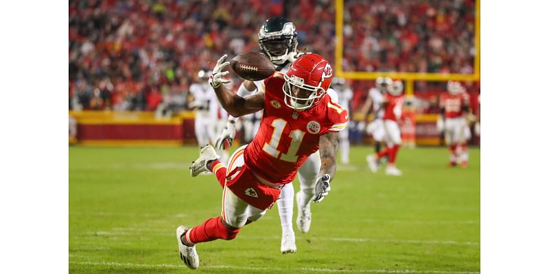 Patrick Mahomes is diplomatic, but receivers’ drops are costing the Chiefs