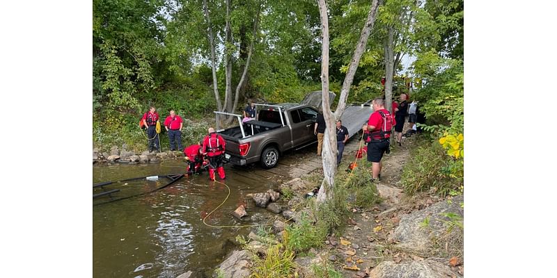 Pickup Truck Fished From Merrimack River In Concord: Watch