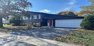 4 Bedroom Home in Gurnee - $375,000