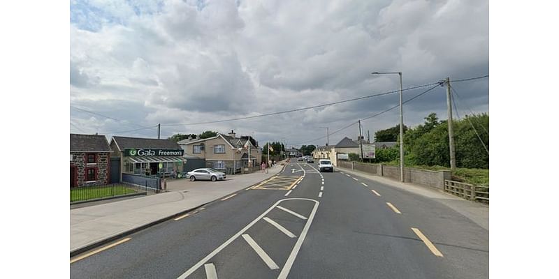 Councillor says Wexford shop owners would consider post office closure if ‘coralled in’ with bollards