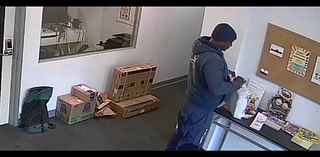 Man dressed as postal worker steals packages from Philly apartment, police say