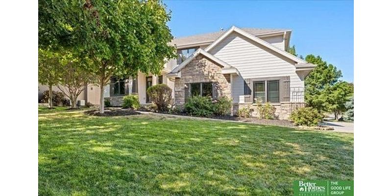 5 Bedroom Home in Elkhorn - $875,000