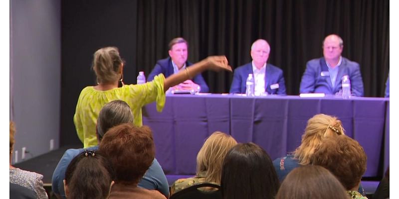 Hialeah town hall addresses soaring insurance costs, homeowners' associations