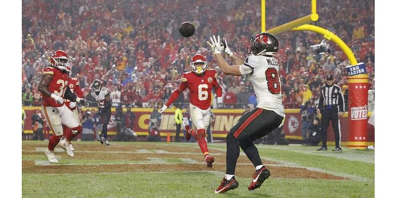 Troy Aikman Critical of Bucs’ 2-Point Decision In OT Loss to Super Bowl Champs